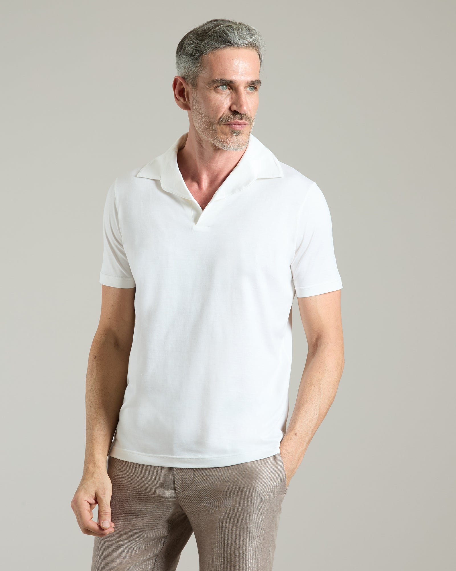 Weißes Poloshirt aus Seiden und Baumwolljersey